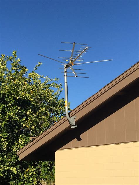 tv antenna for metal building